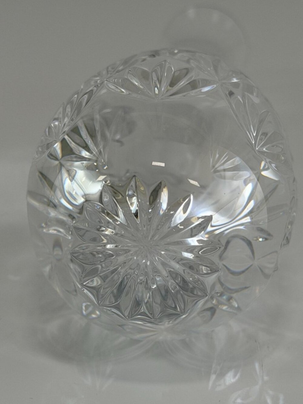 Tiffany & Co. Crystal Bud Sybil Diamond & Fan Vase 8" Cut Glass - Picture 3 of 7